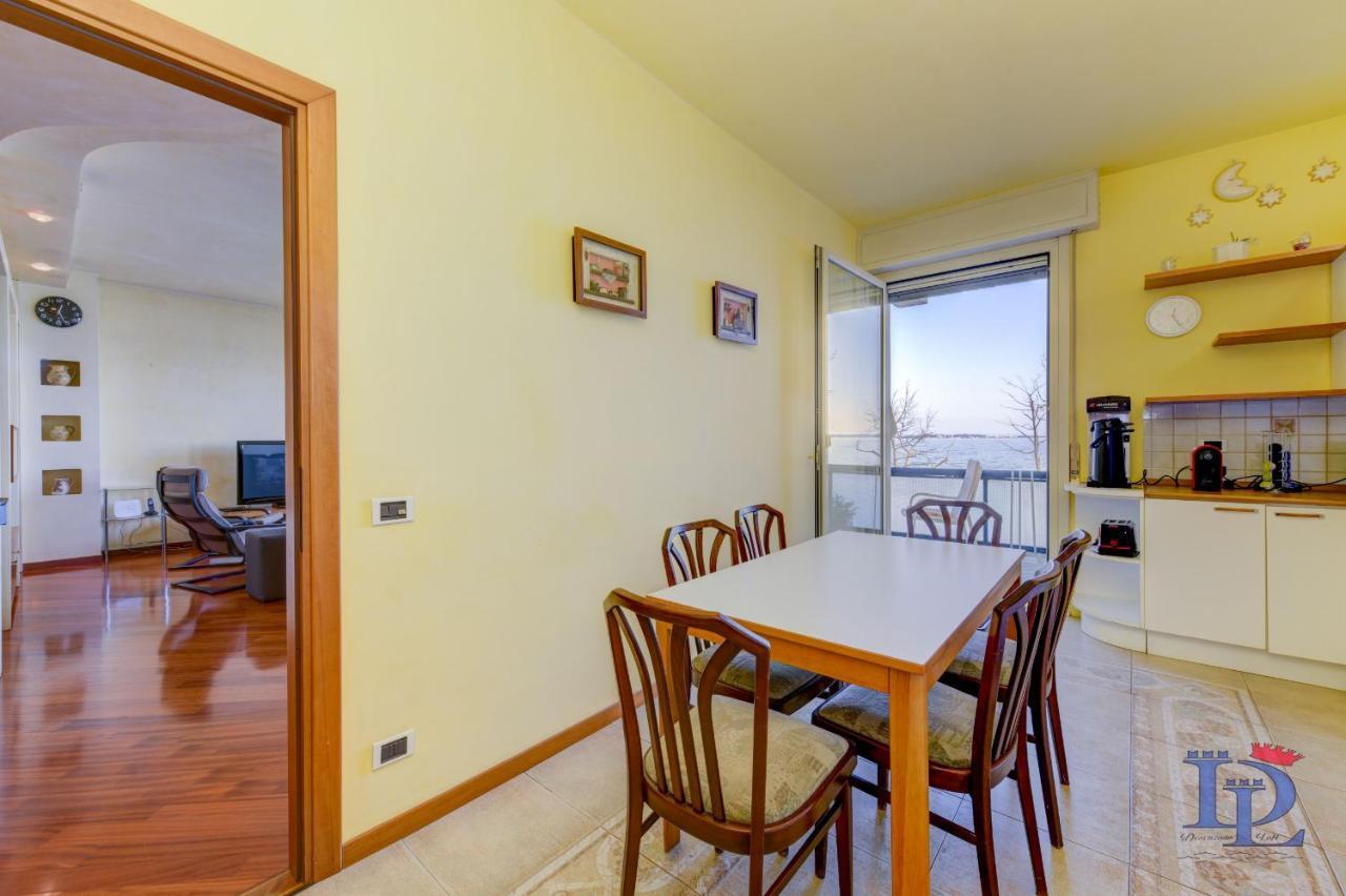 Desenzanoloft Official Partner Marriott Homes & Villas - Charming On The Lake Front Lake Desenzano del Garda Kültér fotó