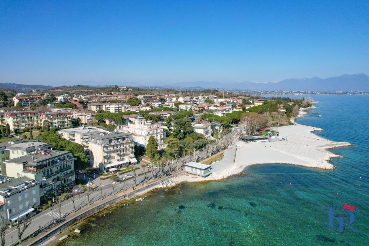 Desenzanoloft Official Partner Marriott Homes & Villas - Charming On The Lake Front Lake Desenzano del Garda Kültér fotó