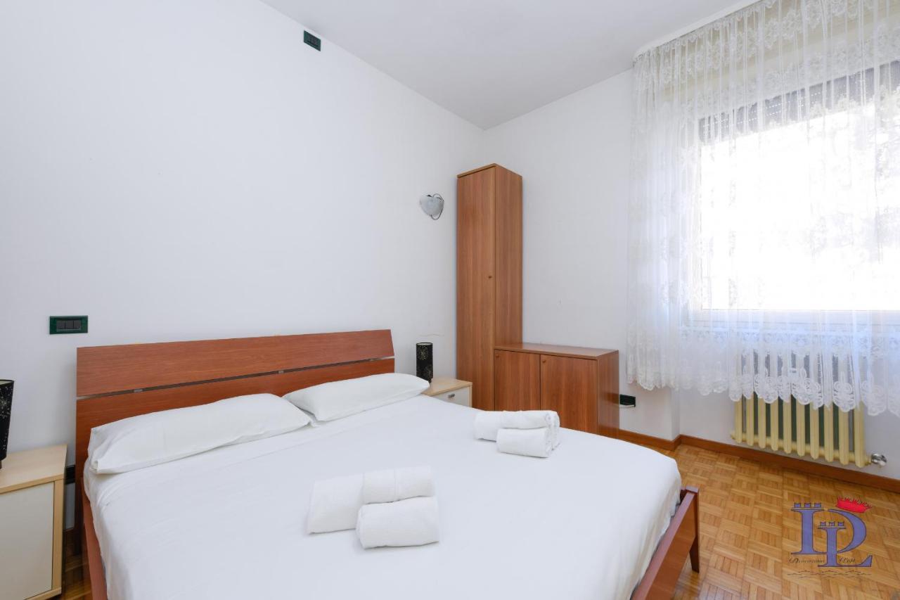 Desenzanoloft Official Partner Marriott Homes & Villas - Charming On The Lake Front Lake Desenzano del Garda Kültér fotó